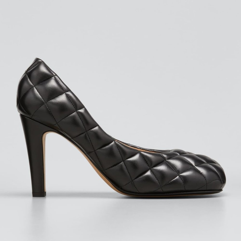 BOTTEGA VENETA Quilted Puffy Leather Pumps, 9B NEW